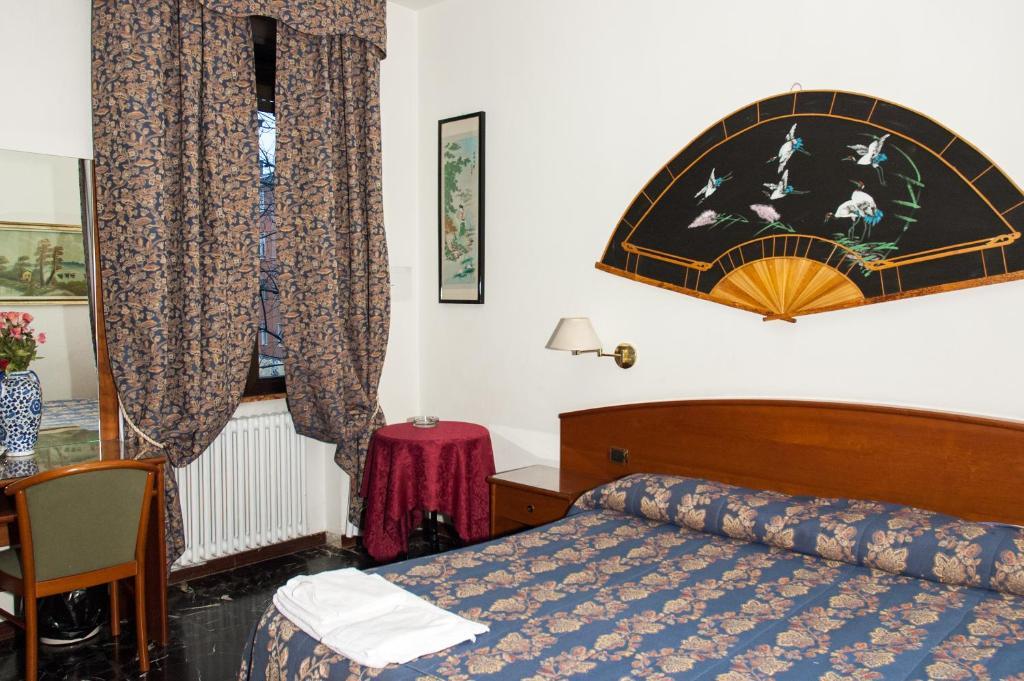 Vip Hotel Piacenza Ngoại thất bức ảnh